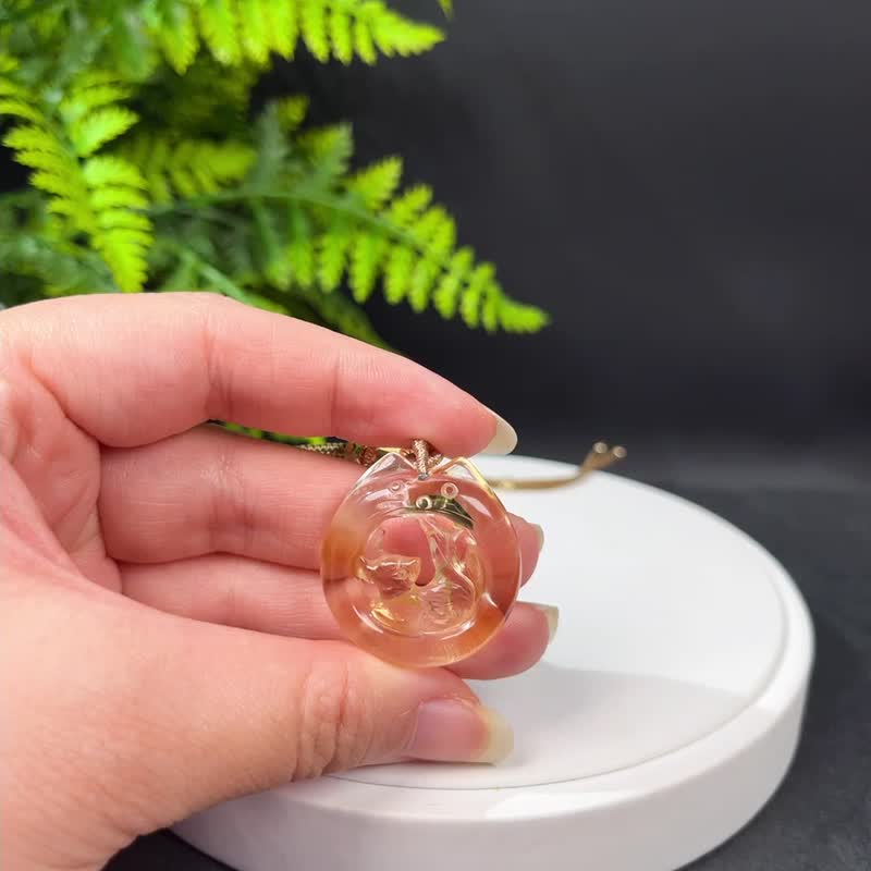 玻璃体黄水晶吊坠 立体镂空手雕龙猫九尾萌狐项链 感情事业顺畅 - 项链 - 水晶 黄色