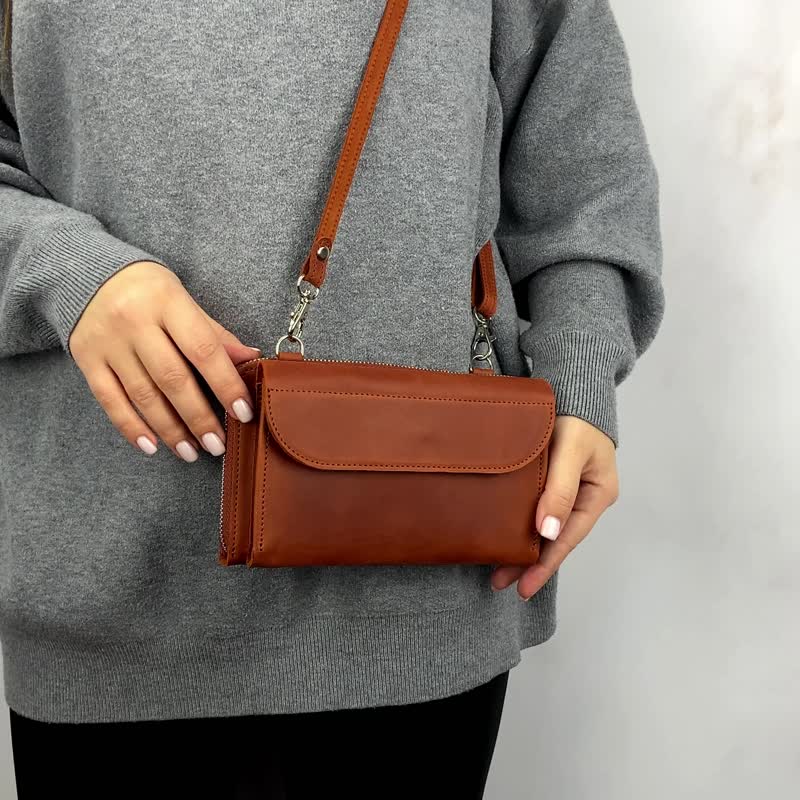 带拉链的小号皮革斜挎包钱包/女士单肩包/手机包 - 侧背包/斜挎包 - 真皮 咖啡色