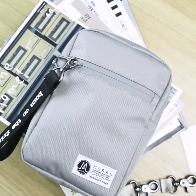 MORAL | Downtown Crossbody 扎染风随身斜背包 - 侧背包/斜挎包 - 环保材料 黑色