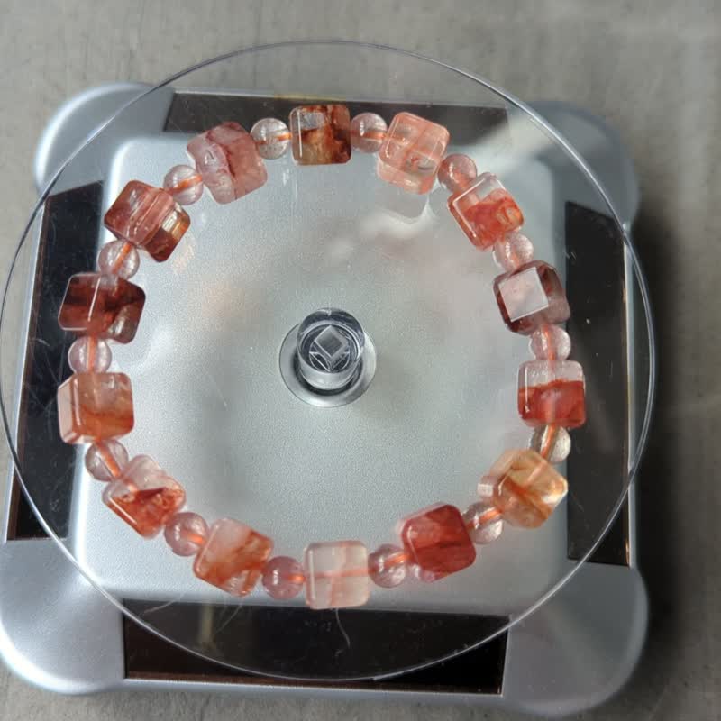 红胶花天然方形水晶手链【8mm】 - 手链/手环 - 水晶 红色