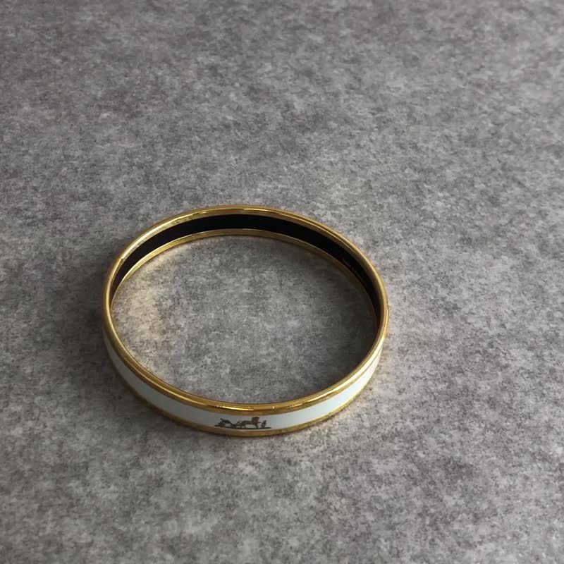 【 日本直送 名牌中古包 】HERMES 爱马仕 H 牌珐琅手环 白色 vintage 古董 x2rrgb - 手链/手环 - 其他材质 白色