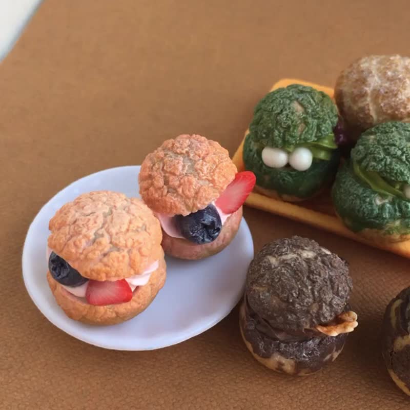 卡士达菠萝泡芙 耳环 单支 单颗 仿真食物Choux au Craquelin - 耳环/耳夹 - 粘土 橘色