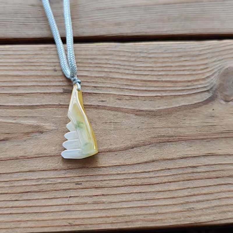 亲翠 天然翡翠 冰柠檬黄飘花趣味随型梳调整式绳链 - 项链 - 玉石 多色