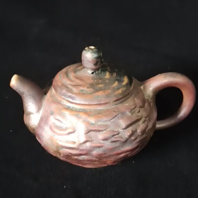 柴烧手拉胚茶壶金银彩 - 茶具/茶杯 - 陶 多色