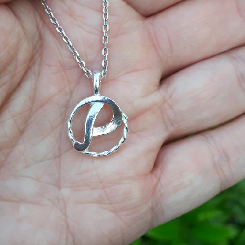 字母系列--柔和O,P字母颈链 - 项链 - 纯银 