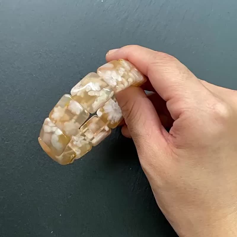 精选超美果冻体 樱花玛瑙 天然玛瑙手链 增强运势 吸引正面能量 - 手链/手环 - 水晶 多色