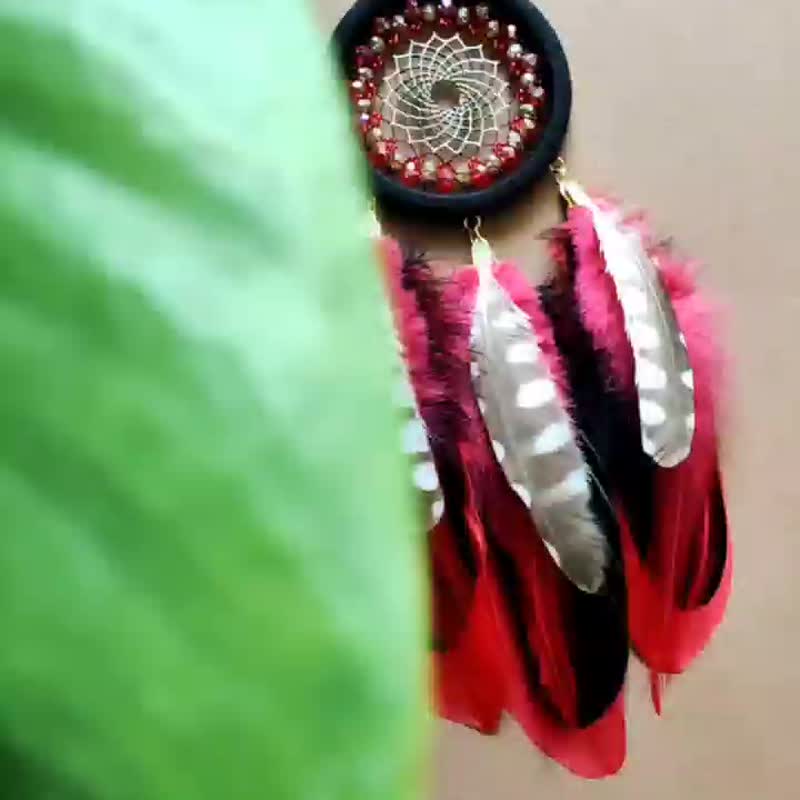 Small Red with Black beaded dream catcher, car rear view mirror hanger - 墙贴/壁贴 - 玻璃 红色