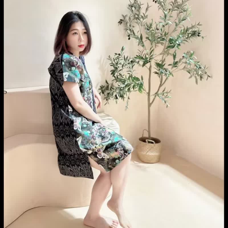 纯棉梦幻白蝴蝶花草纹拼接民俗风丝质紫色菱格长版四方衣连身裙 - 洋装/连衣裙 - 棉 多色