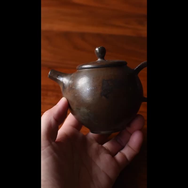 灰釉黑茶壶 - 茶具/茶杯 - 陶 咖啡色