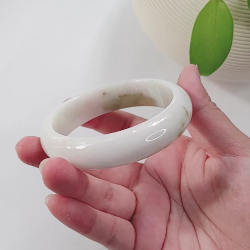 盼雪 | 天然A货翡翠玉镯 | 手围19 - 手链/手环 - 玉石 白色