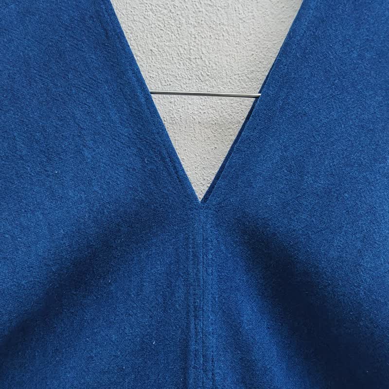 Flow Maxi Blue -  V 领荷叶边下摆洋装 - 洋装/连衣裙 - 棉．麻 蓝色