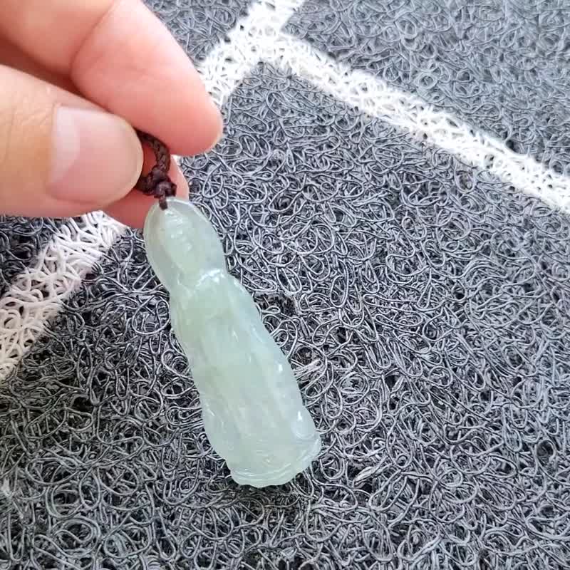 【亲翠】天然翡翠 冰超透飘花飘逸超美站观音调整式绳链 佛系 - 项链 - 玉石 多色