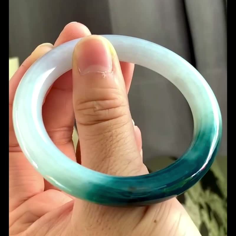 冰种 天然翡翠 缅甸 A玉 玉镯 • 冰种星空蓝翡翠圆镯 - 手链/手环 - 玉石 蓝色