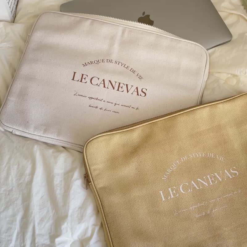 韩国 The Ally | BERRY DIGITAL 13' POUCH | 米白/黄色 | 电脑袋 - 电脑包 - 棉．麻 白色