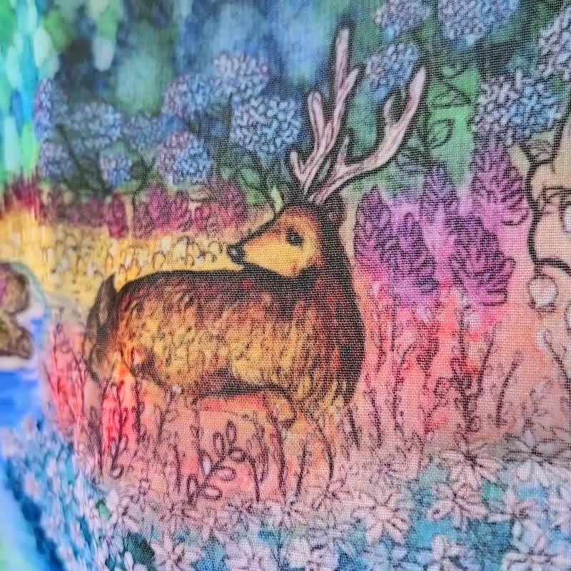 一周内出货【雪融森林/蓝色】水彩画风 雪纺围巾 艺术丝巾 披肩 鹿 远山 时尚配件 花卉 植物 礼品 - 中性连帽卫衣/T 恤 - 聚酯纤维 蓝色