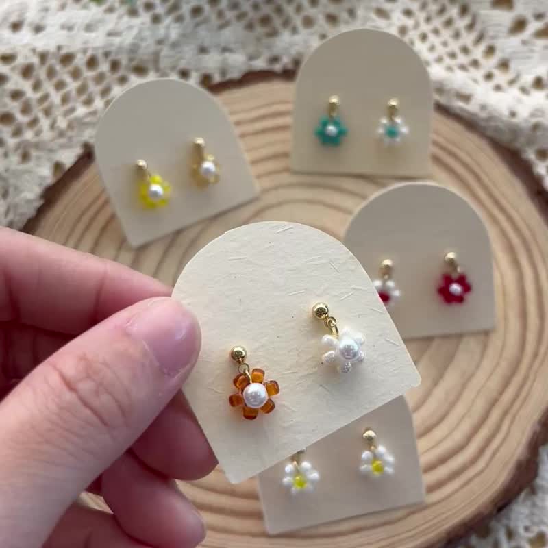 【原创手作】小花豆 耳针 耳环 耳夹 饰品 - 耳环/耳夹 - 其他材质 多色