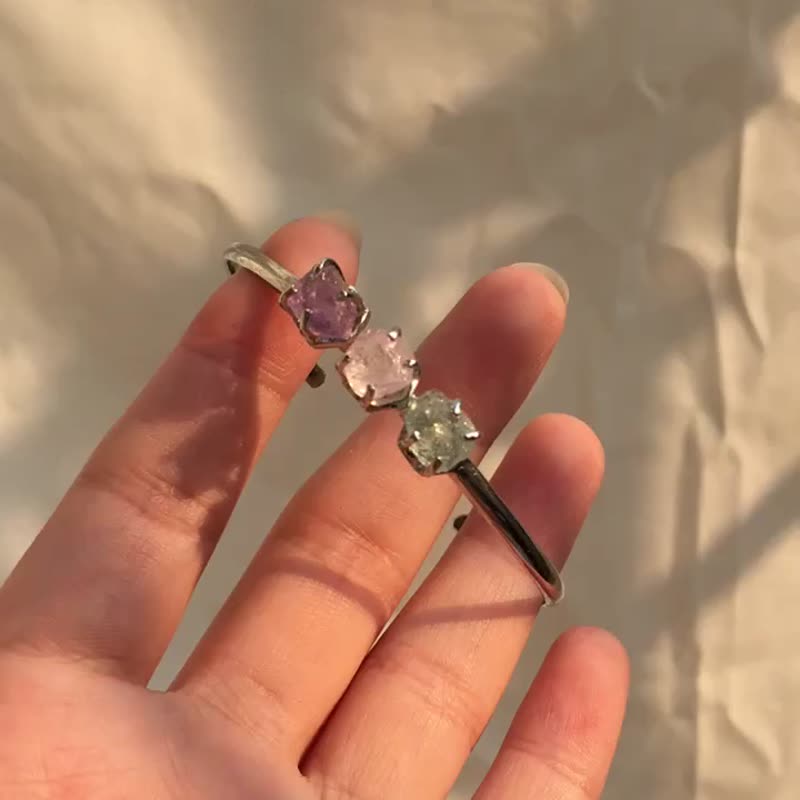 Tiny Quartz Bangle - 手链/手环 - 半宝石 金色