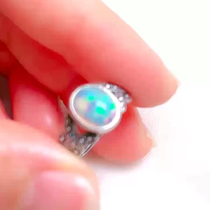 星幻空灵 如真似幻 白欧泊戒指 / 蛋白石 / 925纯银 / Opal - 戒指 - 宝石 蓝色