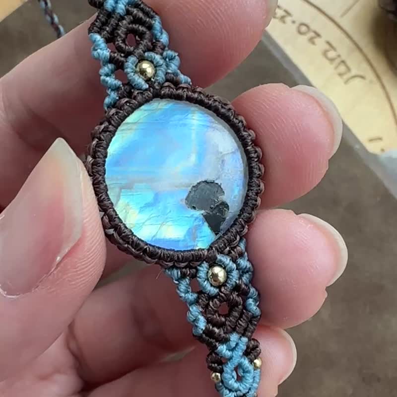 H352 民族风 蜡线编织 月光石 铜珠 手环 (可调长度)民族风 - 手链/手环 - 宝石 咖啡色
