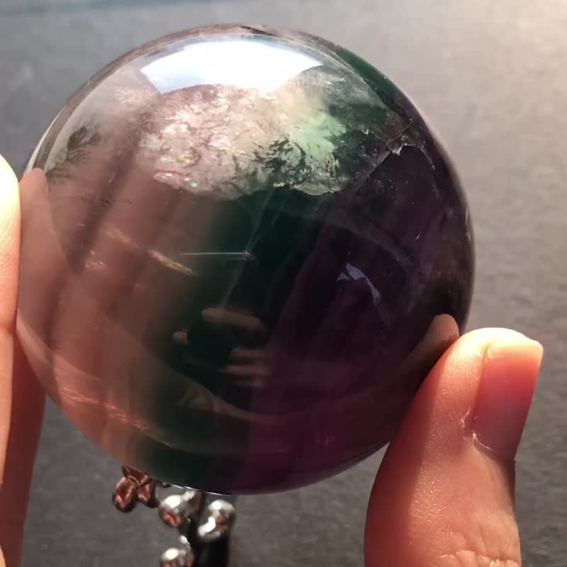 千层彩虹三色拉丝萤石 稀有水草共生球 云母片星河水晶球 天然原 - 摆饰 - 水晶 紫色