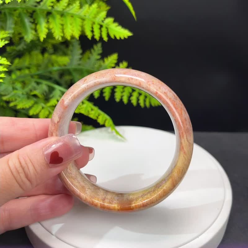 精品 珊瑚玉手镯 58MM 冰润高瓷玉化 凤尾纹菊花玉手环 勇气坚毅 - 手链/手环 - 玉石 