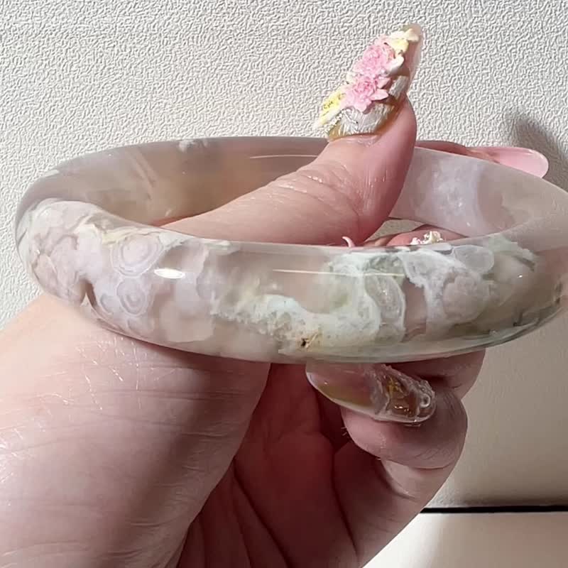 樱花玛瑙手镯 玛瑙手镯 稀有烟紫底粉花爆晶圆条圈口56-57可戴 - 手链/手环 - 玉石 