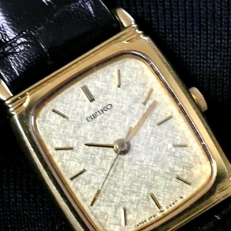 包邮 SEIKO 复古女士手表石英金宽度 20 毫米方形 Ref.2P21-5210 手表古董手表复古手表直销日本 - 女表 - 不锈钢 