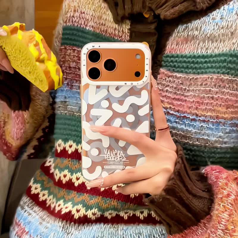 【隐藏式磁吸】Vanessa铝合金按键全磨砂防摔防刮iPhone17p/17pm - 手机壳/手机套 - 塑料 