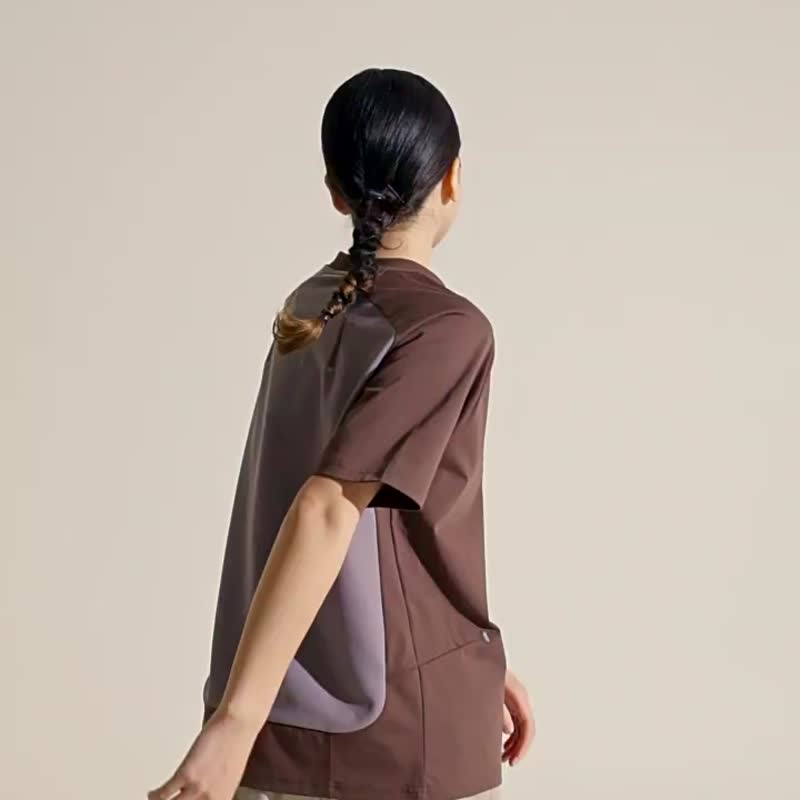 中性風格 拼接設計 索羅娜材質涼感短袖Tee 情侶裝T恤 - 男装上衣/T 恤 - 其他人造纤维 多色