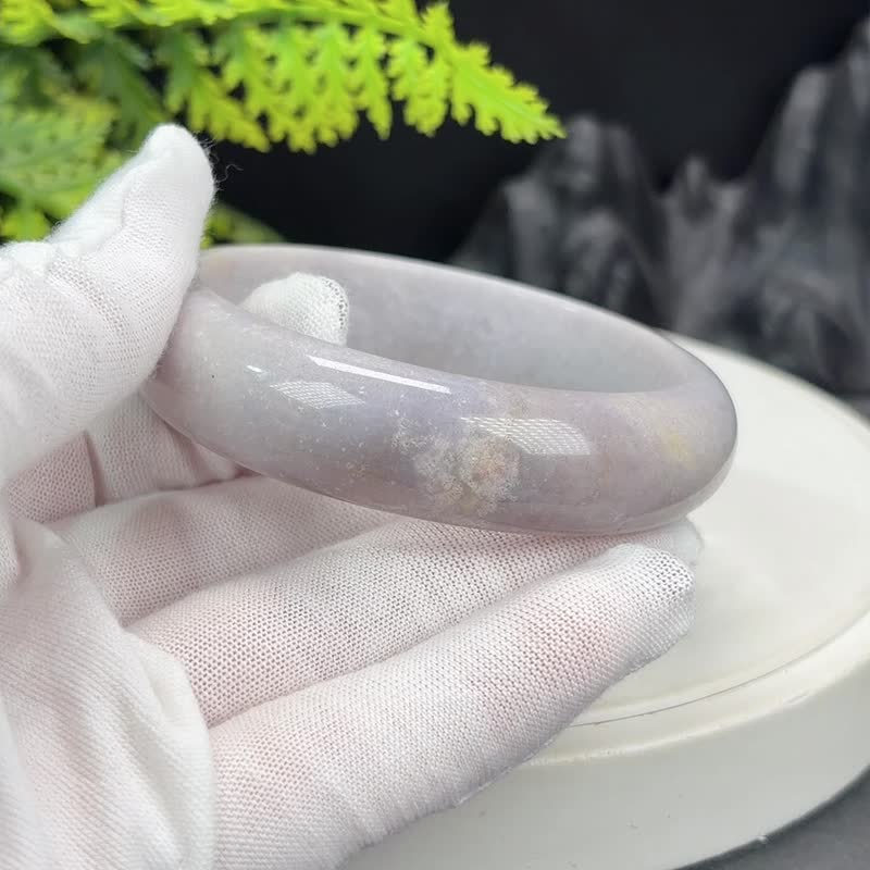 浅紫色 珊瑚玉手镯 57MM 高瓷玉化飘花玉环 辟邪招财智慧灵性和谐 - 手链/手环 - 玉石 紫色
