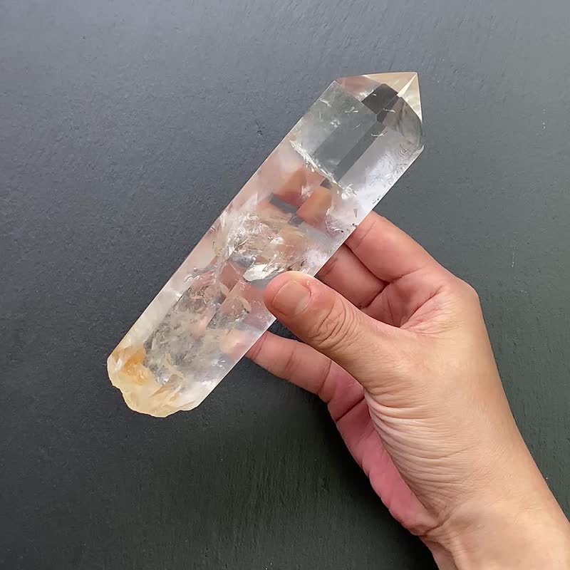 天使之翼 天然冰透彩红蓝针白水晶能量 水晶柱 开运//辟邪//挡煞 - 摆饰 - 水晶 多色