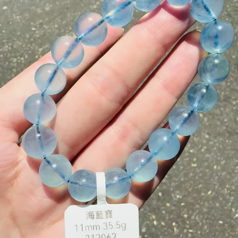 已预订萤光仙女baby色海蓝宝水晶11mm35.5g释放压力舒缓情绪疗愈 - 手链/手环 - 水晶 蓝色