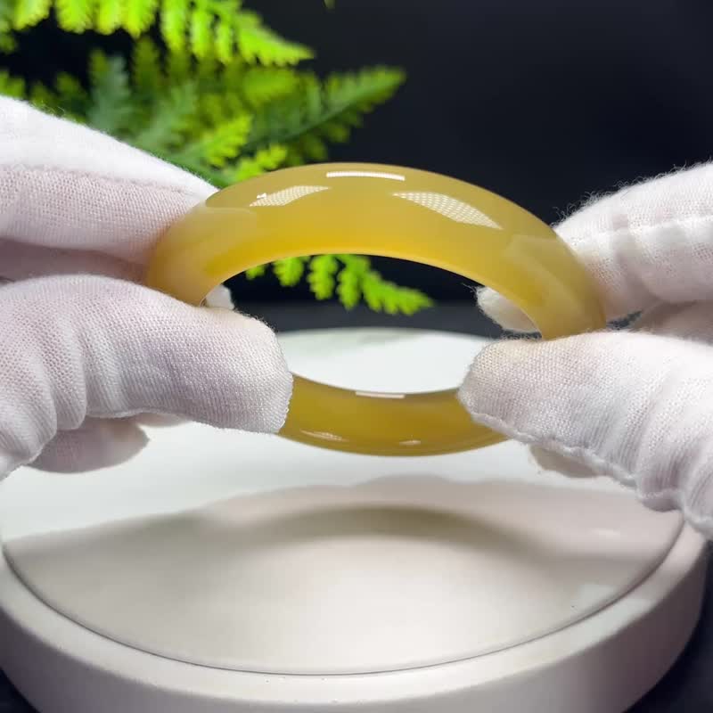 精美 金色玛瑙手镯 54MM 冰润起光玉髓手环 金条子 财富财运气场 - 手链/手环 - 半宝石 金色