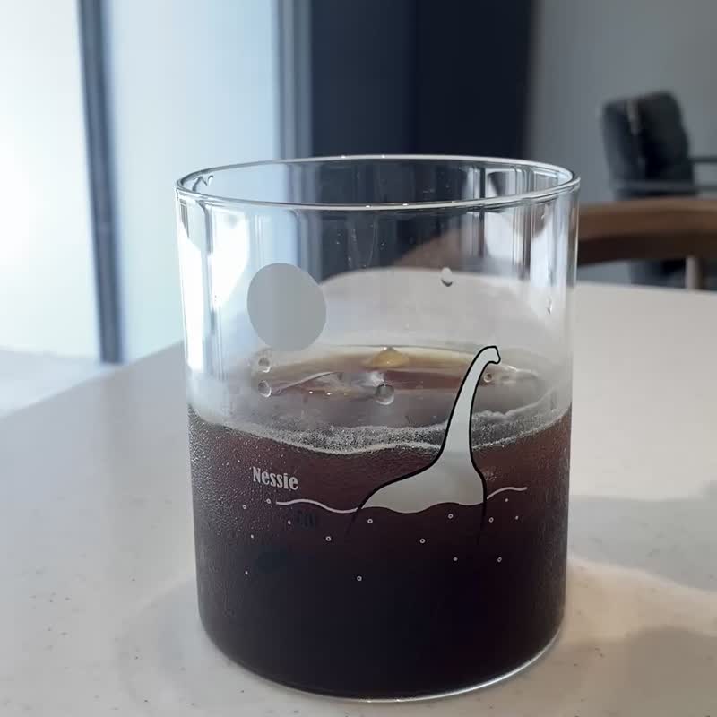 尼斯湖喵-魔法疗愈玻璃杯 - 玻璃杯 - 玻璃 透明