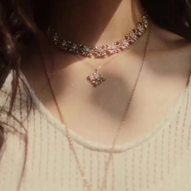 SERAPH 鸢尾花素链高级感极简锁骨链女款 - 锁骨链 - 其他金属 银色
