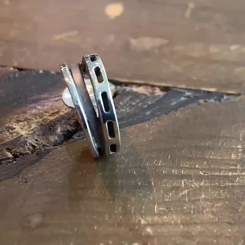 Hoop/925银耳针/一只耳朵/简约/银配件男士/日本制造/包邮/男士礼物/pe48 - 耳环/耳夹 - 银 银色