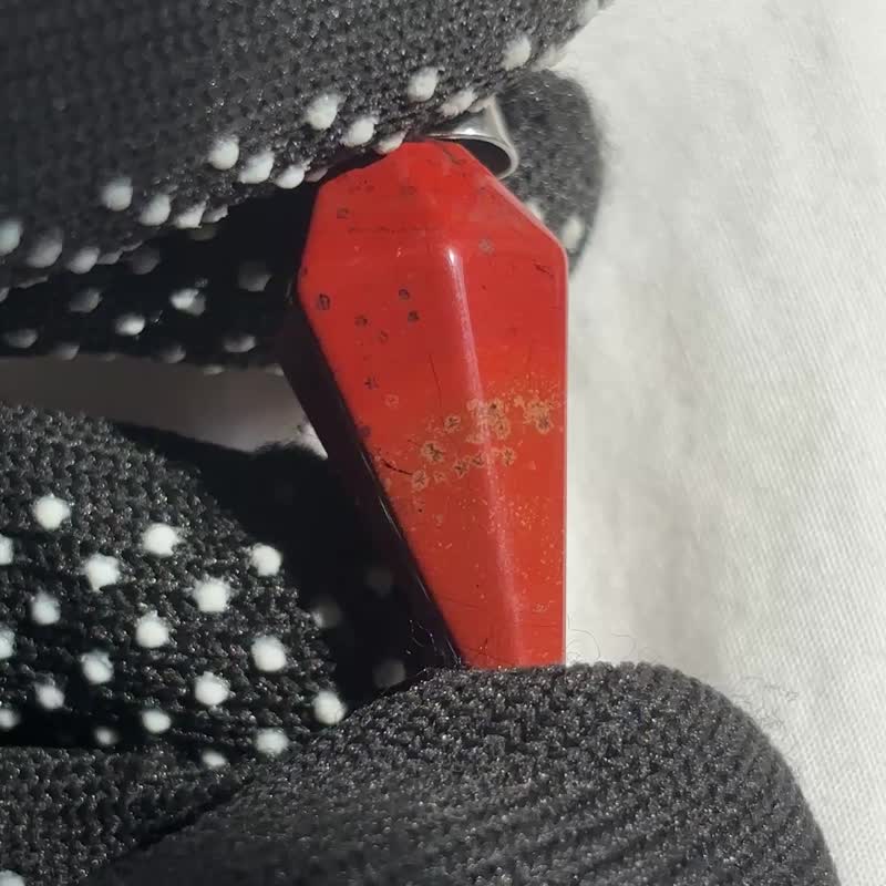 Red Jasper 红碧玉 灵摆 吊坠 水晶 天然原石 crystal 摆设 手把 - 项链 - 水晶 红色