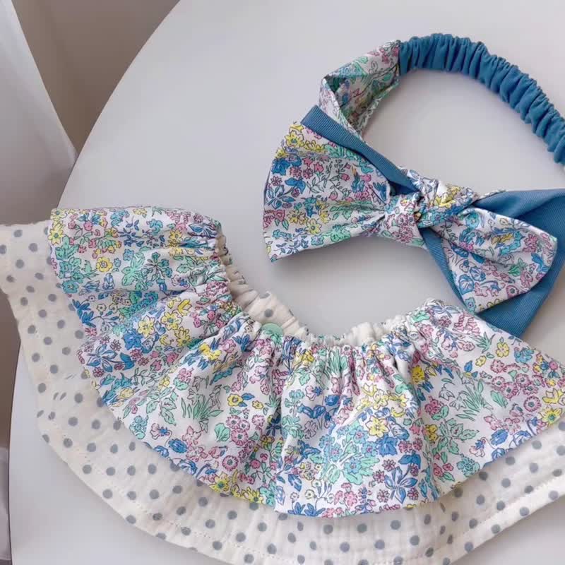 艾莉丝梦游花园 弥月礼盒 手工荷叶围兜+宝宝发带 婴儿礼物 满月 - 满月礼盒 - 棉．麻 