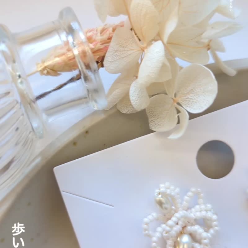 1KM老派的浪漫•温柔布艺珍珠耳环 - 耳环/耳夹 - 珍珠 