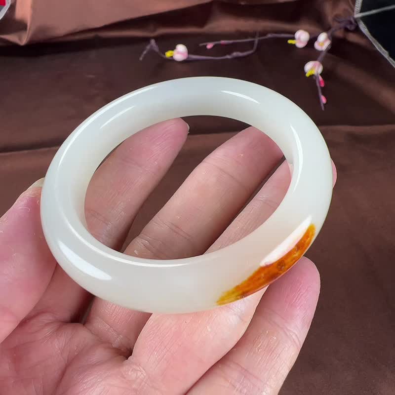 天然新疆和田玉羊脂玉籽料小宽版手镯 圈口52mm 做工精致 - 手链/手环 - 玉石 