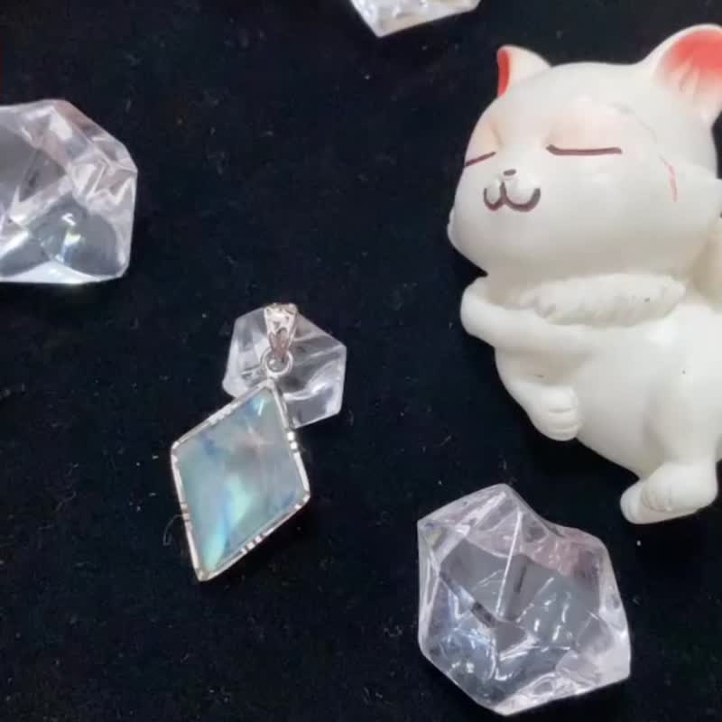 菱心。 - 项链 - 水晶 