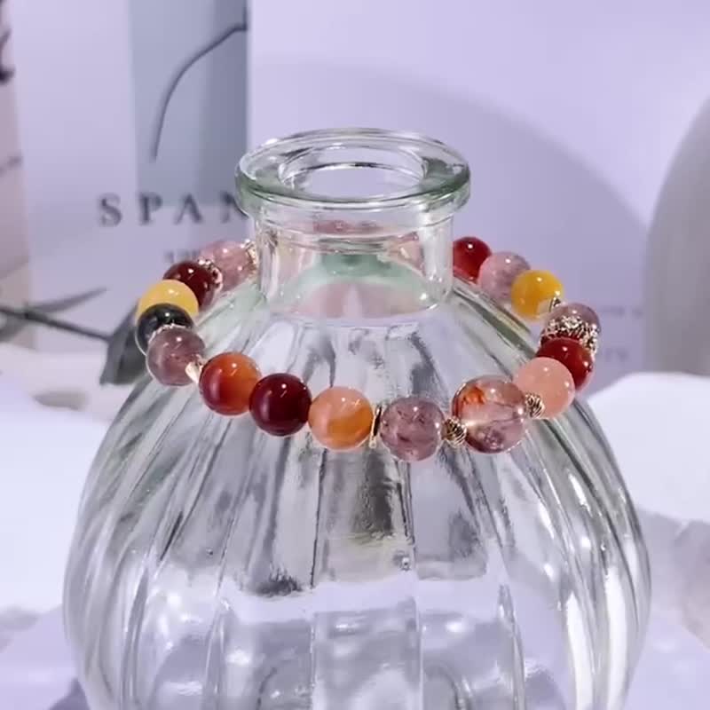 小步舞曲  白水晶豼貅| 彩兔毛| 红胶花| 水晶手链A05-3 - 手链/手环 - 水晶 红色