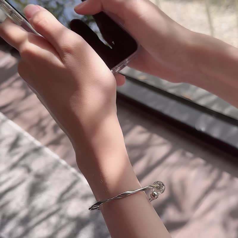 畅销黑马 安心洗澡 钛钢波浪胎毛手镯 - 婴儿饰品 - 不锈钢 