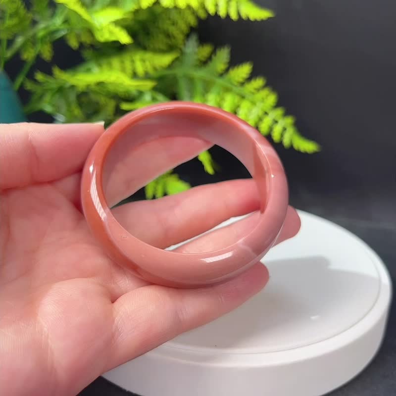 独特阿拉善玛瑙手镯54MM 玉化渐变粉戈壁彩玉手环 愉悦信心气魄 - 手链/手环 - 半宝石 