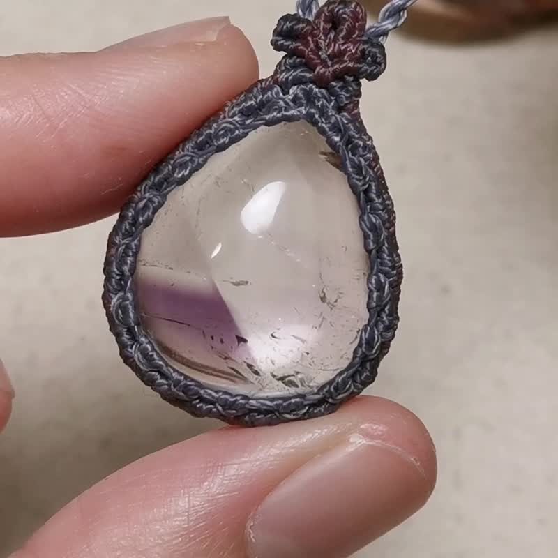 幻影紫水晶/紫色小山-蜡线编织/图腾包框设计/项链可调整长度 - 项链 - 半宝石 紫色