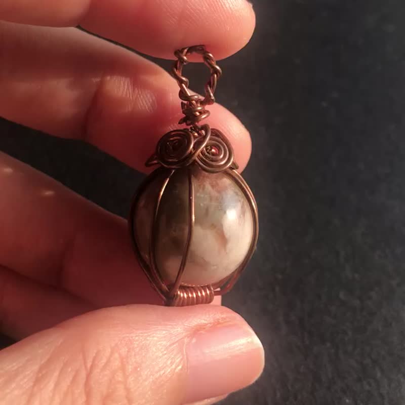 马达加斯加 樱花玛瑙 玉化绿色 成形花吊堕 吊咀 Flower agate - 项链 - 水晶 绿色