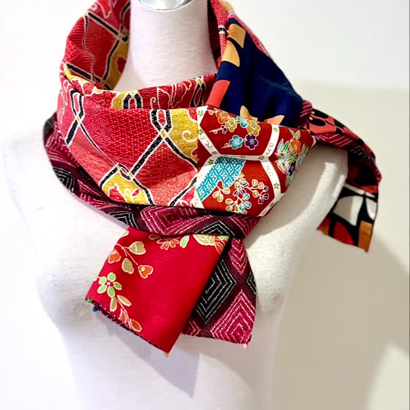 纯手作橘色系日式古典蝴蝶花鸟菱格纹图腾混纺羊毛围巾 - 围巾/披肩 - 羊毛 多色