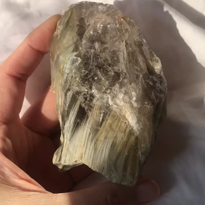 少有巴西 涅盘 灰兔毛 白兔毛 蓝兔毛 水晶 天然原石 水晶 随型 - 摆饰 - 水晶 蓝色