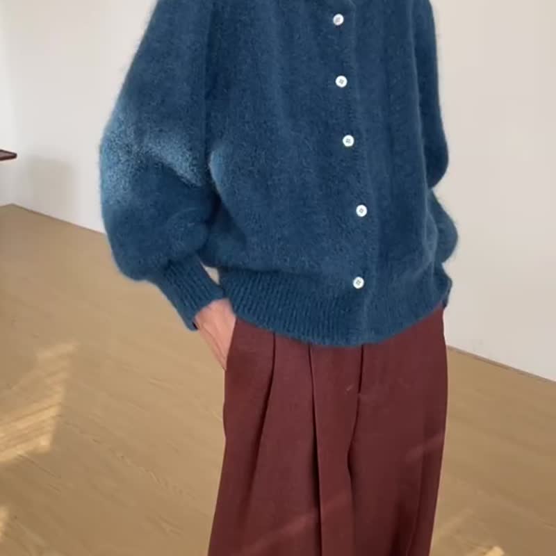 孔雀蓝 追光 重磅复古马海毛针织宽松开衫 慵懒风V领毛衣保暖外套 - 女装针织衫/毛衣 - 羊毛 蓝色