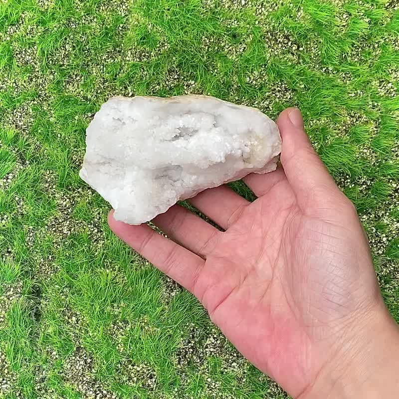 天然原矿玛瑙白晶簇 白水晶 居家 办公室 疗愈 消磁 摆件 - 其他 - 水晶 白色